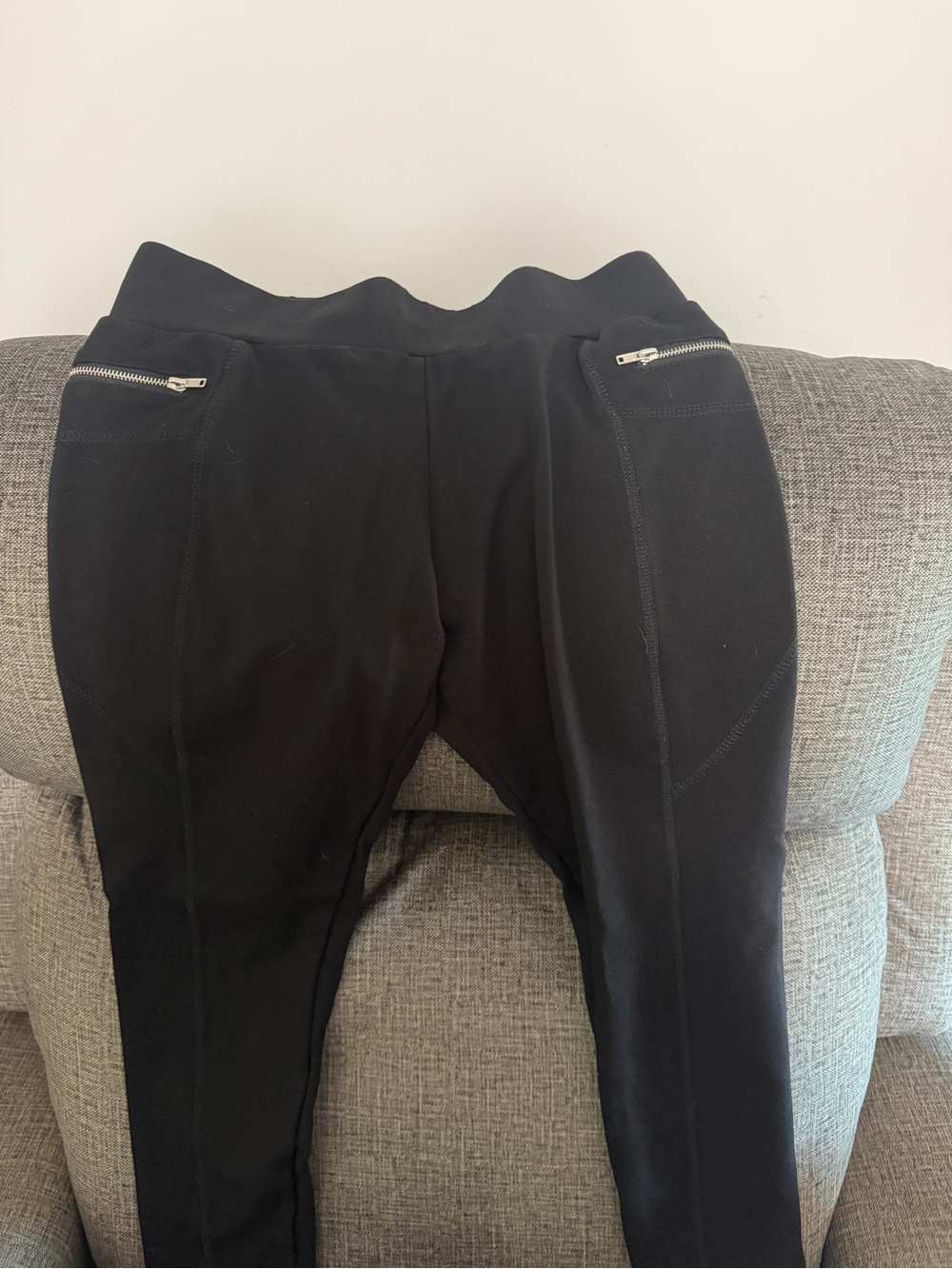 Forever 21 Black Leggings with Zip Pocket Detail
